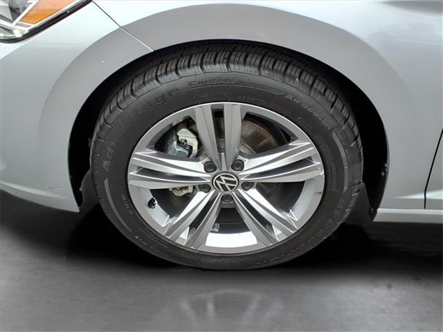 used 2024 Volkswagen Jetta car, priced at $18,577