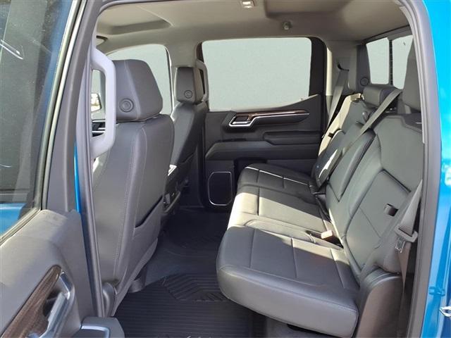 used 2024 Chevrolet Silverado 1500 car, priced at $39,994