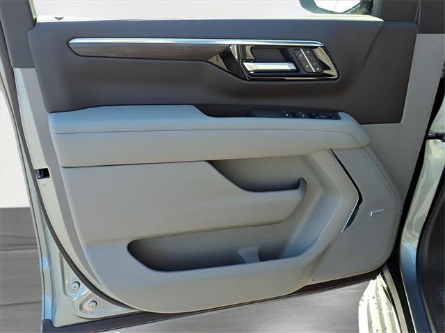 new 2026 Chevrolet Suburban car, priced at $74,559