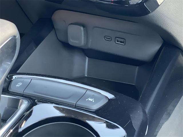 new 2025 Chevrolet Trax car, priced at $26,704