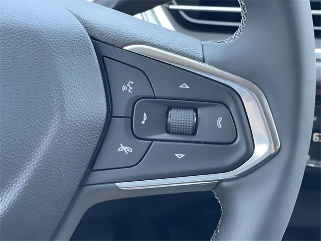 new 2025 Chevrolet Trax car, priced at $26,704