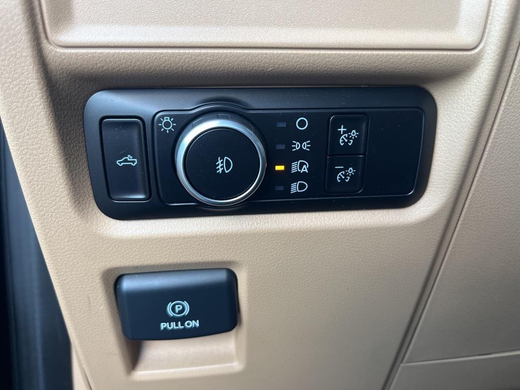 used 2023 Ford F-150 car, priced at $38,324