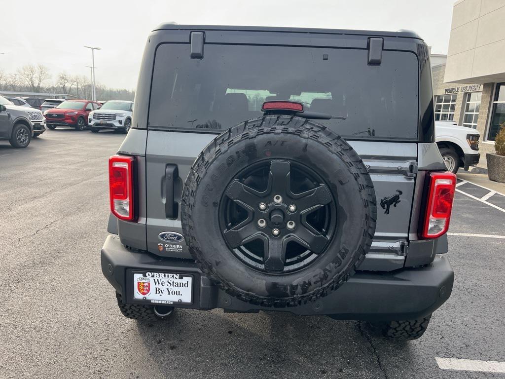 new 2025 Ford Bronco car, priced at $45,308