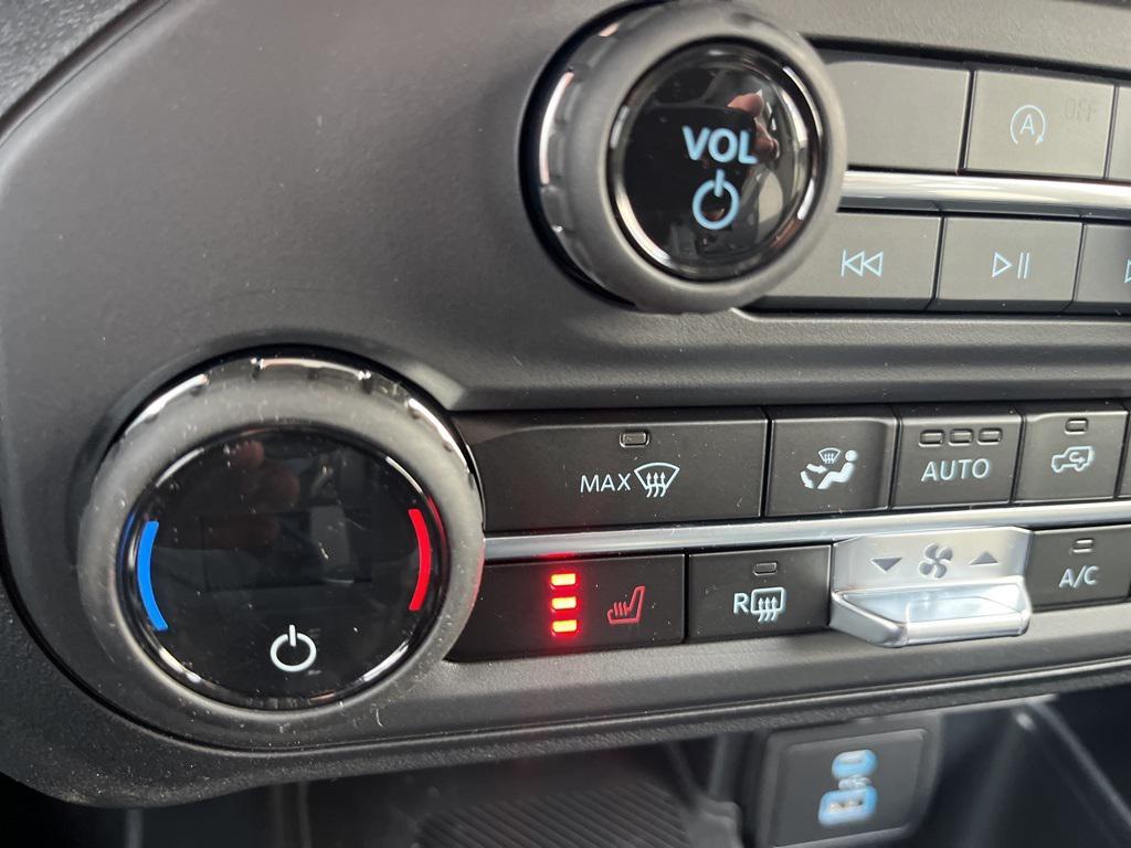 new 2025 Ford Bronco car, priced at $45,308