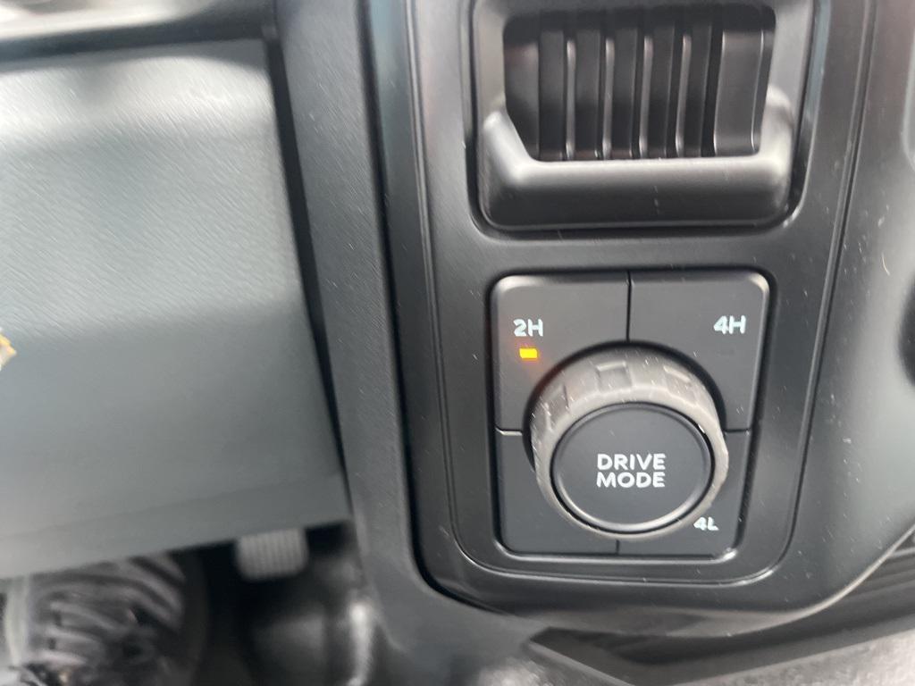 new 2025 Ford F-350 car, priced at $73,825