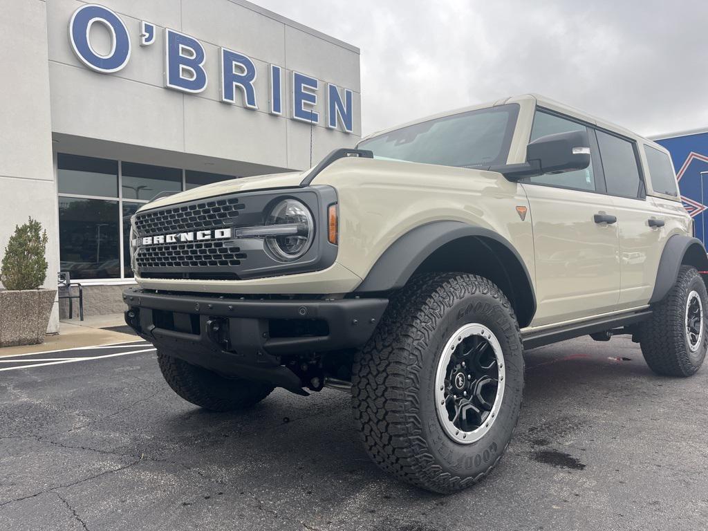 new 2025 Ford Bronco car, priced at $64,555