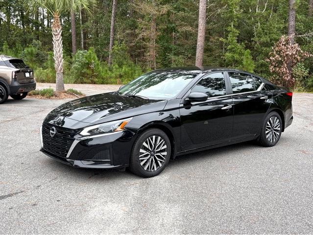 new 2024 Nissan Altima car, priced at $24,500