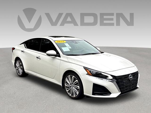 used 2024 Nissan Altima car, priced at $28,000