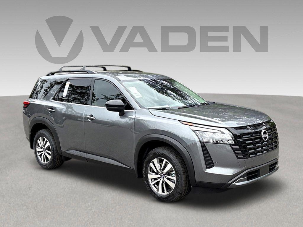 new 2026 Nissan Pathfinder car, priced at $41,660