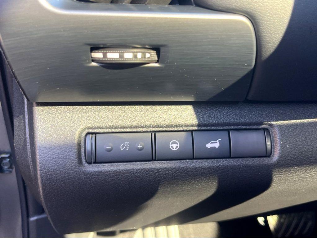 new 2025 Nissan Pathfinder car, priced at $42,135