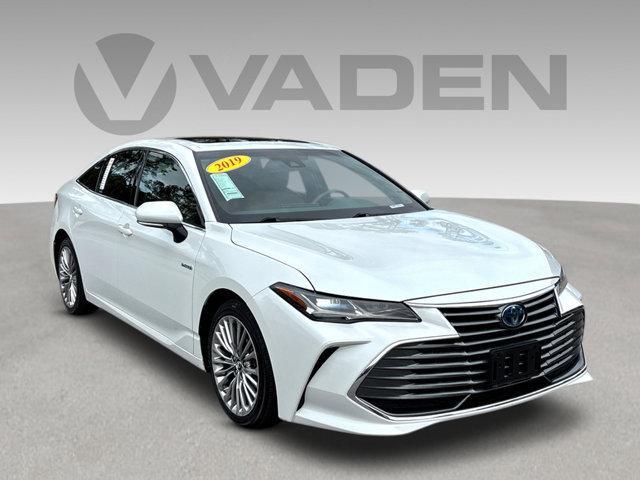 used 2019 Toyota Avalon Hybrid car, priced at $21,500