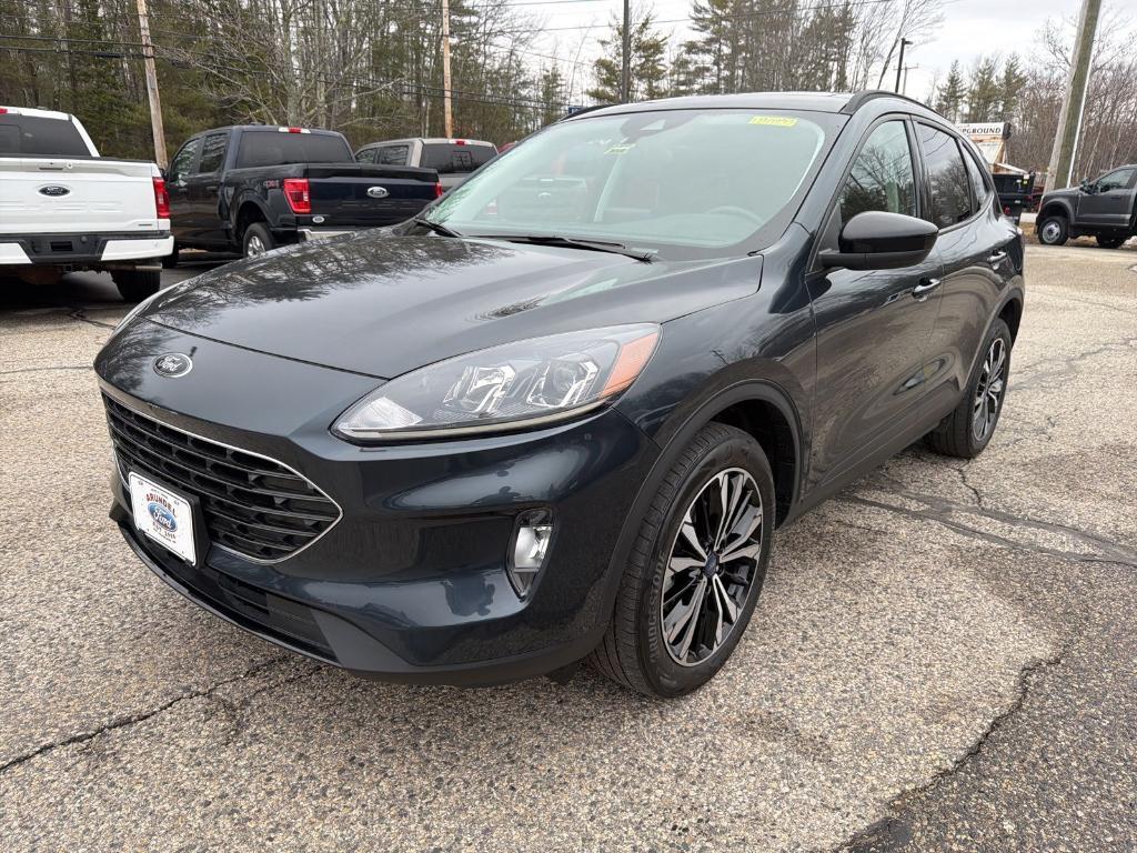 used 2022 Ford Escape car, priced at $25,995