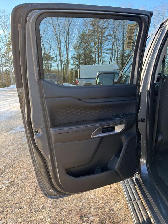 new 2025 Ford Ranger car, priced at $40,695