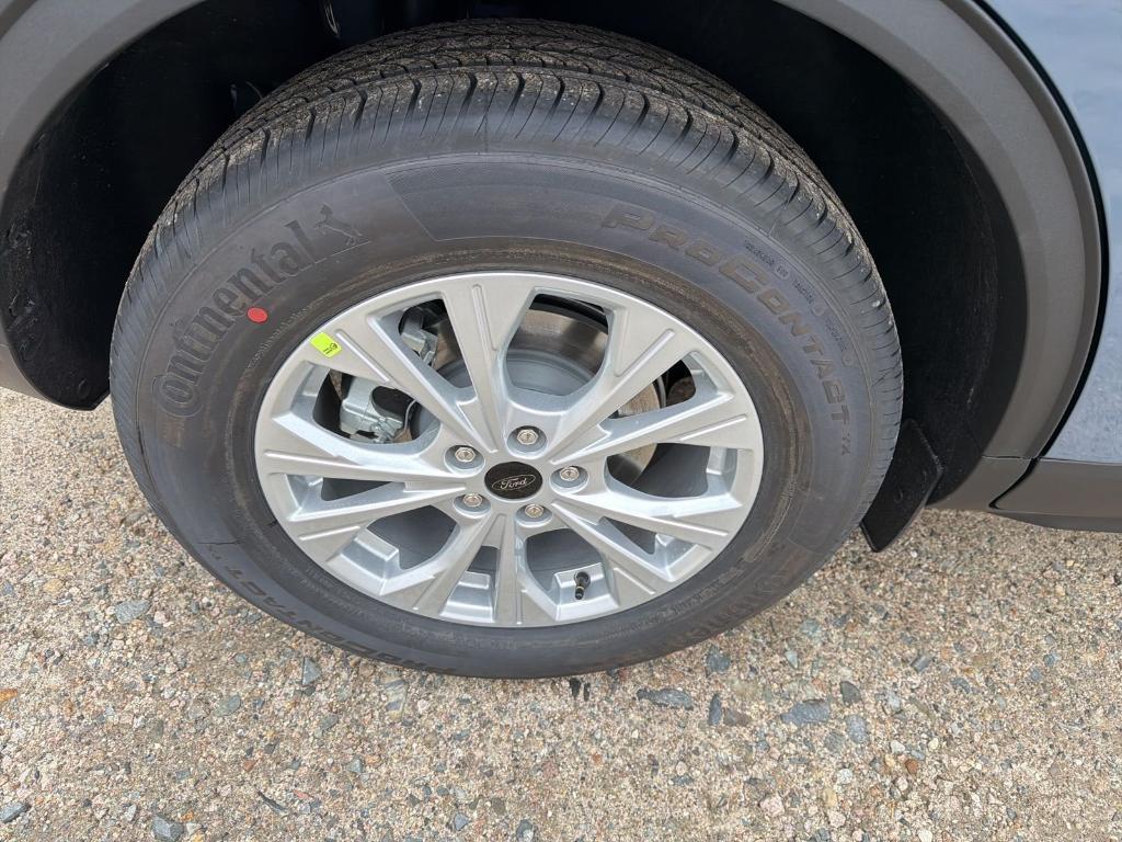 new 2026 Ford Escape car, priced at $32,049