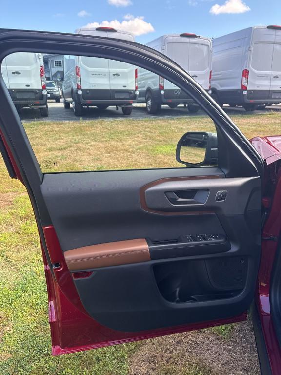 new 2025 Ford Bronco Sport car, priced at $37,433