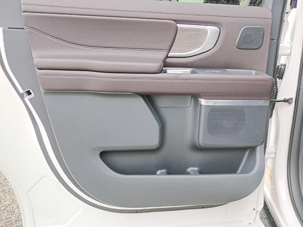 new 2026 Ford Expedition Max car, priced at $89,136