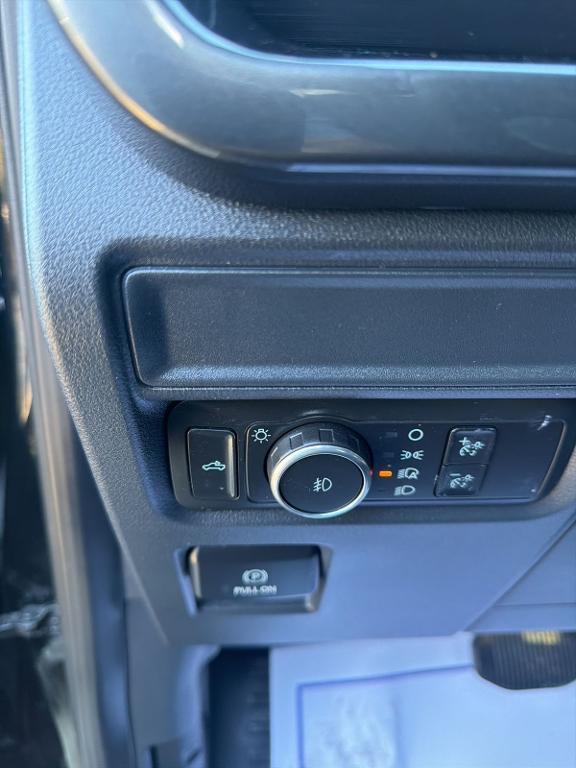 used 2022 Ford F-150 car, priced at $31,340