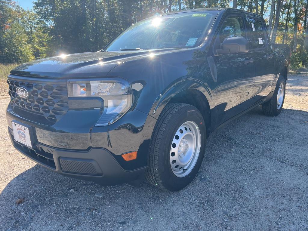 new 2025 Ford Maverick car, priced at $28,429