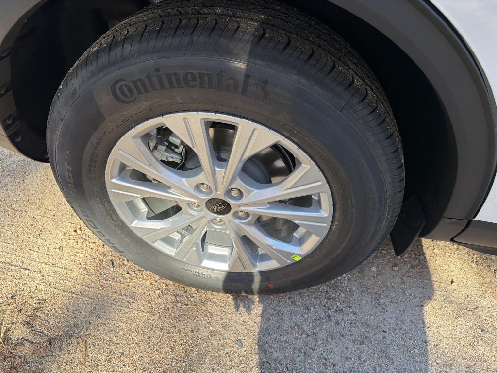 new 2026 Ford Escape car, priced at $31,887