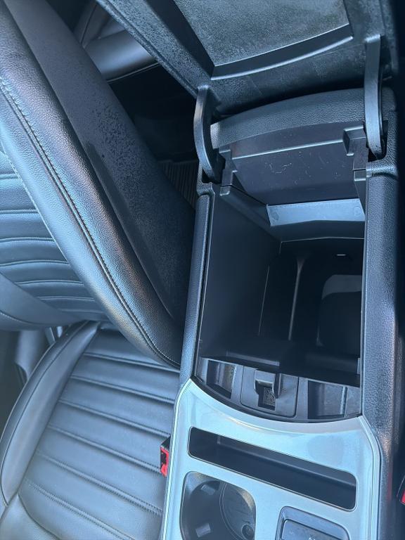 used 2024 Ford Edge car, priced at $28,306