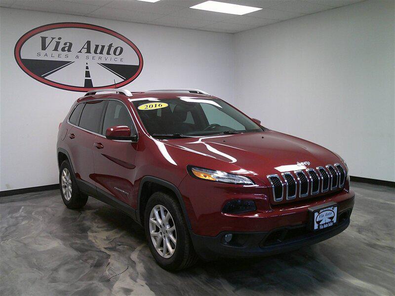 used 2016 Jeep Cherokee car, priced at $12,900