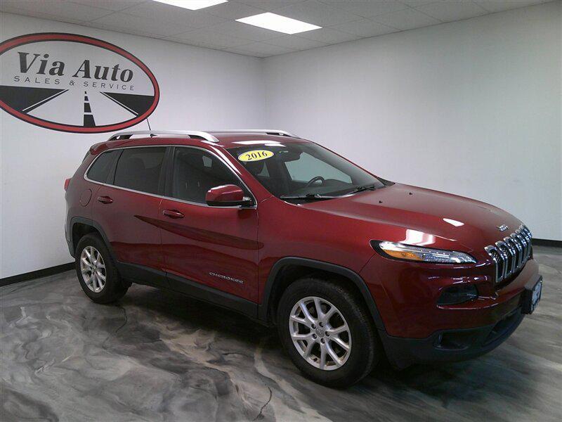 used 2016 Jeep Cherokee car, priced at $12,900
