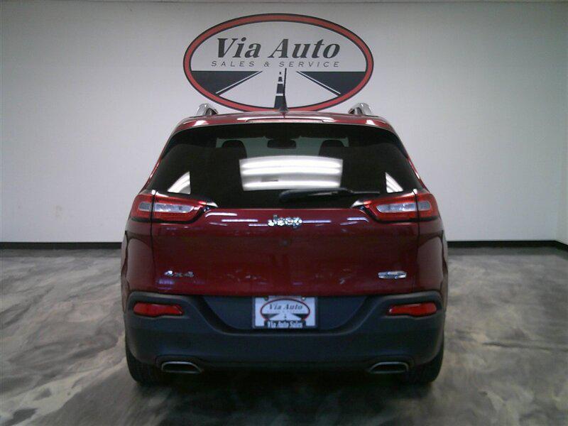 used 2016 Jeep Cherokee car, priced at $12,900