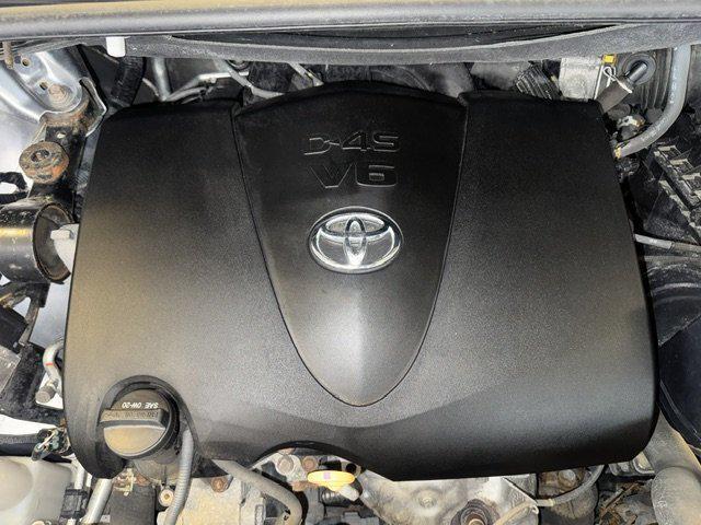 used 2018 Toyota Sienna car, priced at $19,900