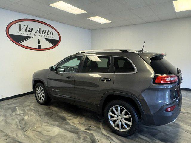 used 2018 Jeep Cherokee car, priced at $14,900