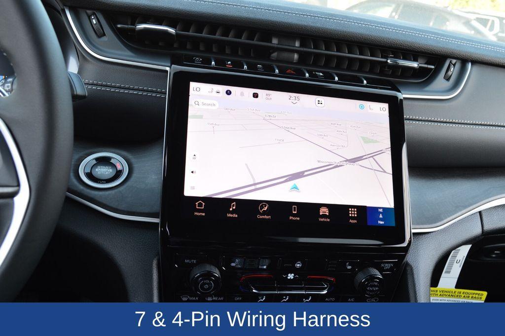 new 2025 Jeep Grand Cherokee car, priced at $39,331