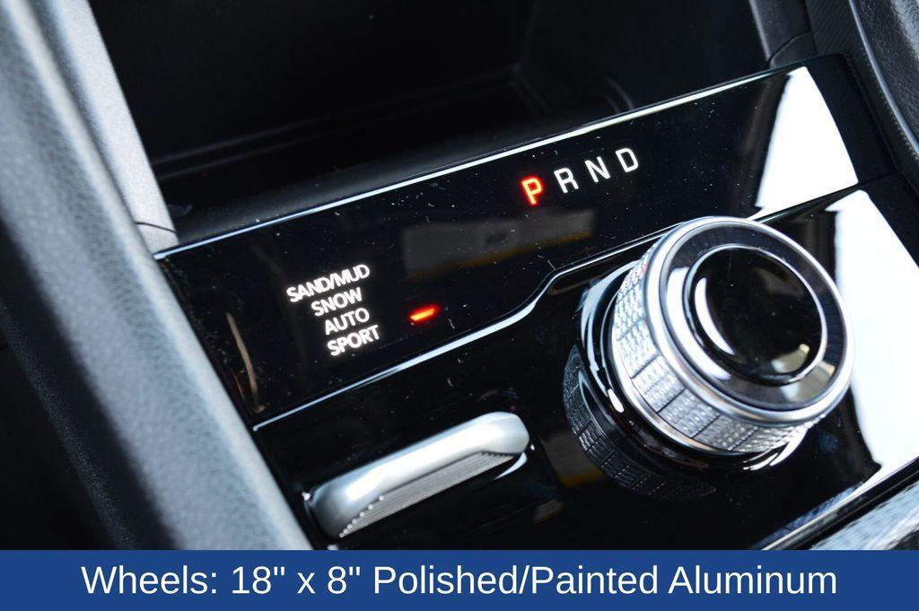 new 2025 Jeep Grand Cherokee car, priced at $39,331