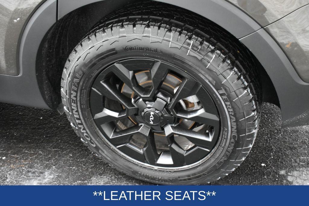 used 2024 Kia Telluride car, priced at $44,000