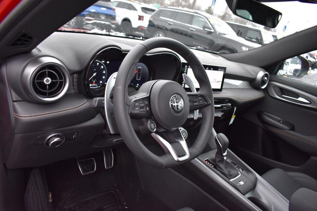 new 2025 Alfa Romeo Tonale car, priced at $40,814