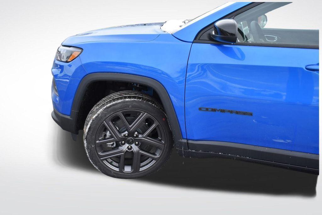 new 2026 Jeep Compass car, priced at $31,678