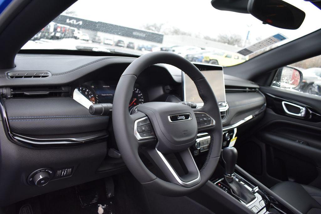 new 2026 Jeep Compass car, priced at $31,678