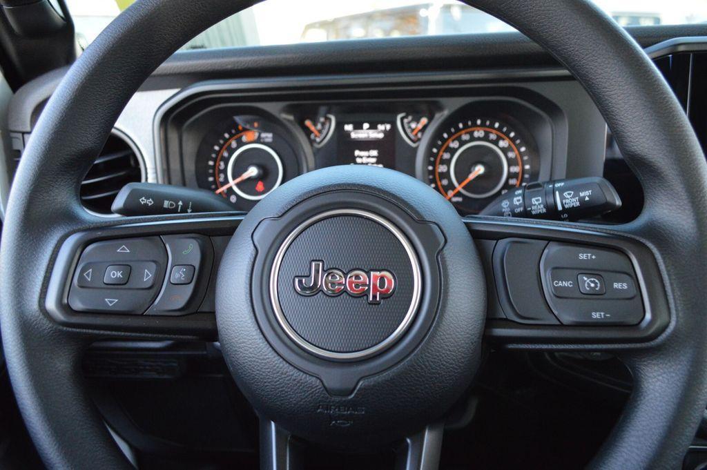 new 2026 Jeep Wrangler car, priced at $36,962