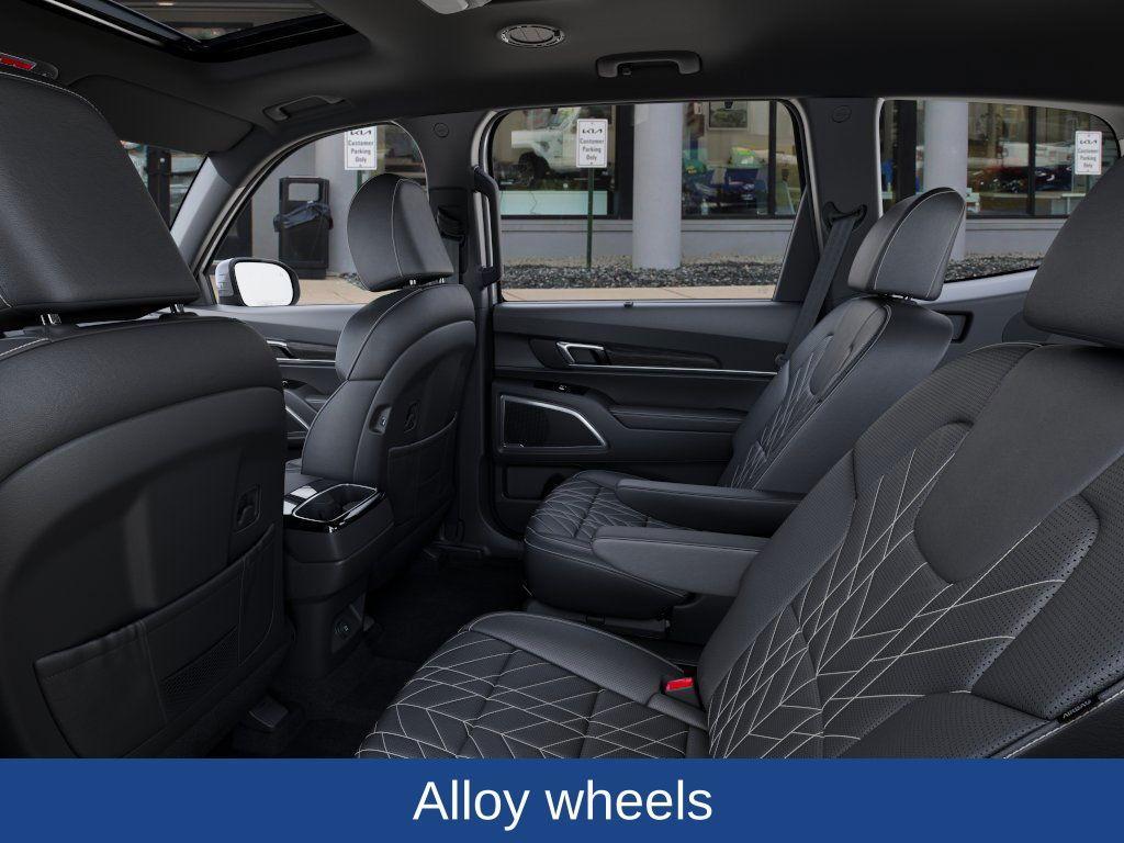 new 2025 Kia Telluride car, priced at $44,678
