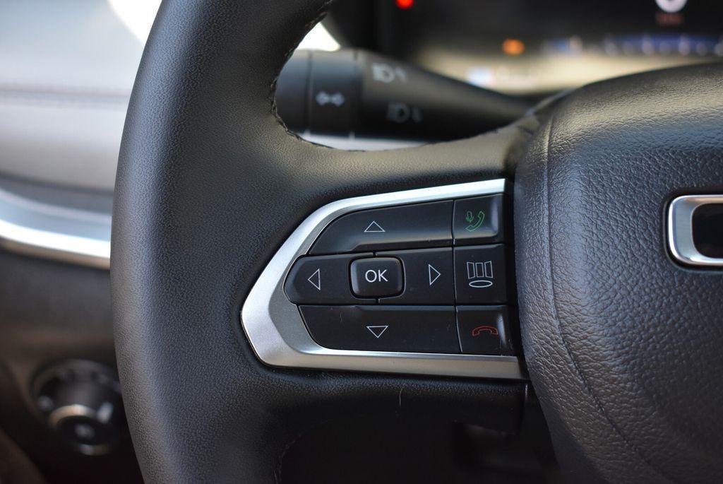 used 2024 Jeep Compass car, priced at $25,394