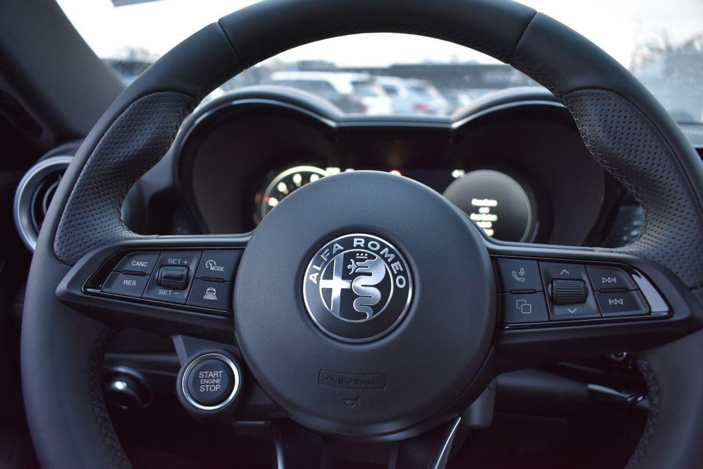 new 2025 Alfa Romeo Tonale car, priced at $36,859