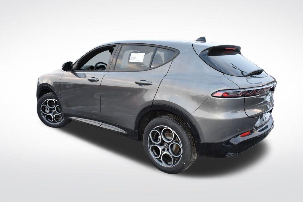 new 2025 Alfa Romeo Tonale car, priced at $36,859
