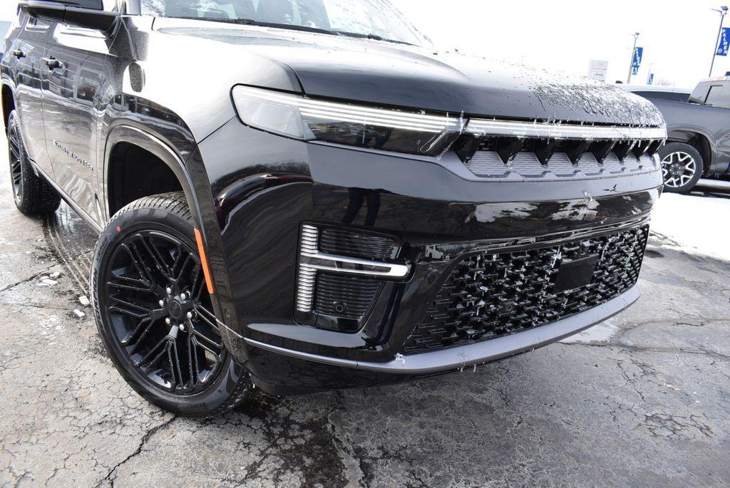 new 2026 Jeep Grand Wagoneer car, priced at $82,330
