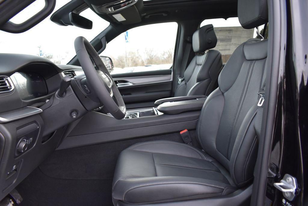 new 2026 Jeep Grand Wagoneer car, priced at $82,330