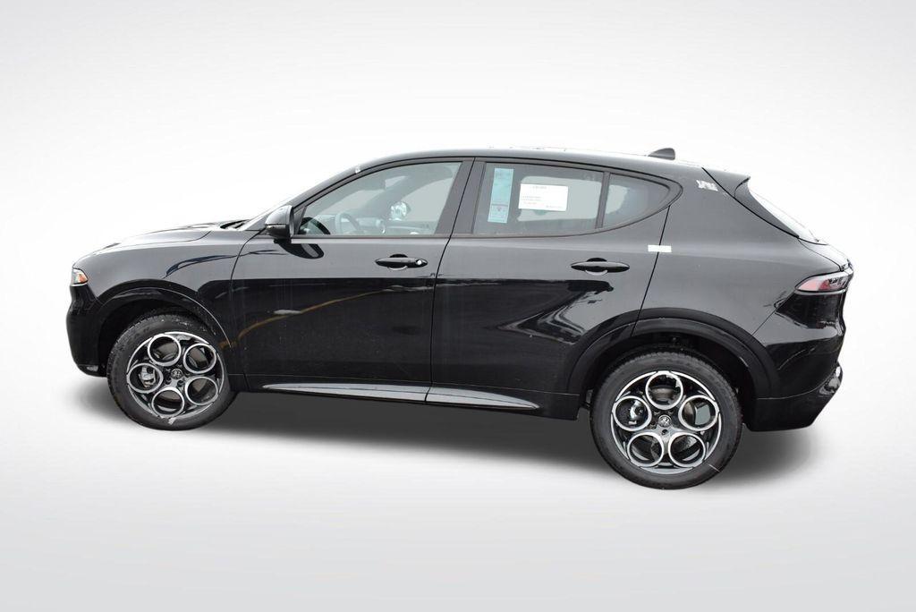 new 2025 Alfa Romeo Tonale car, priced at $36,859