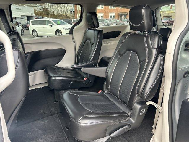 used 2024 Chrysler Pacifica car, priced at $24,498