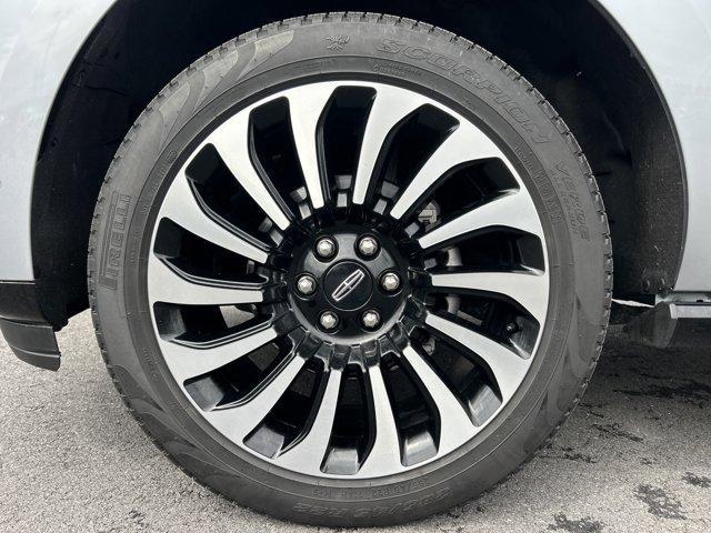 used 2023 Lincoln Navigator car, priced at $66,998