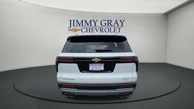 new 2026 Chevrolet Traverse car, priced at $45,409