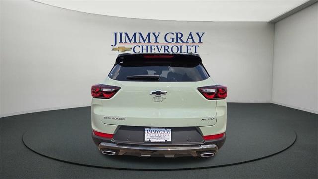 new 2026 Chevrolet TrailBlazer car, priced at $31,335