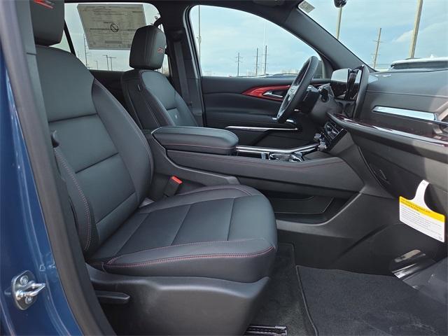 new 2026 Chevrolet Traverse car, priced at $52,060