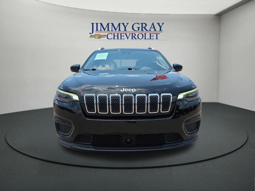 used 2021 Jeep Cherokee car, priced at $18,100