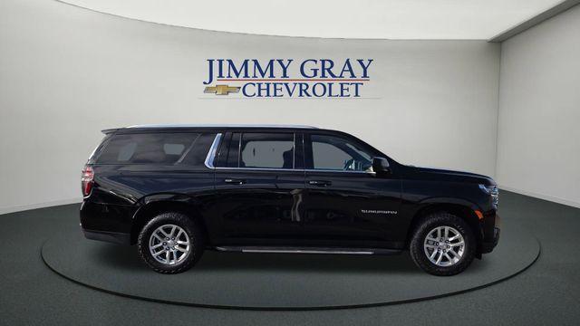 used 2023 Chevrolet Suburban car, priced at $39,975